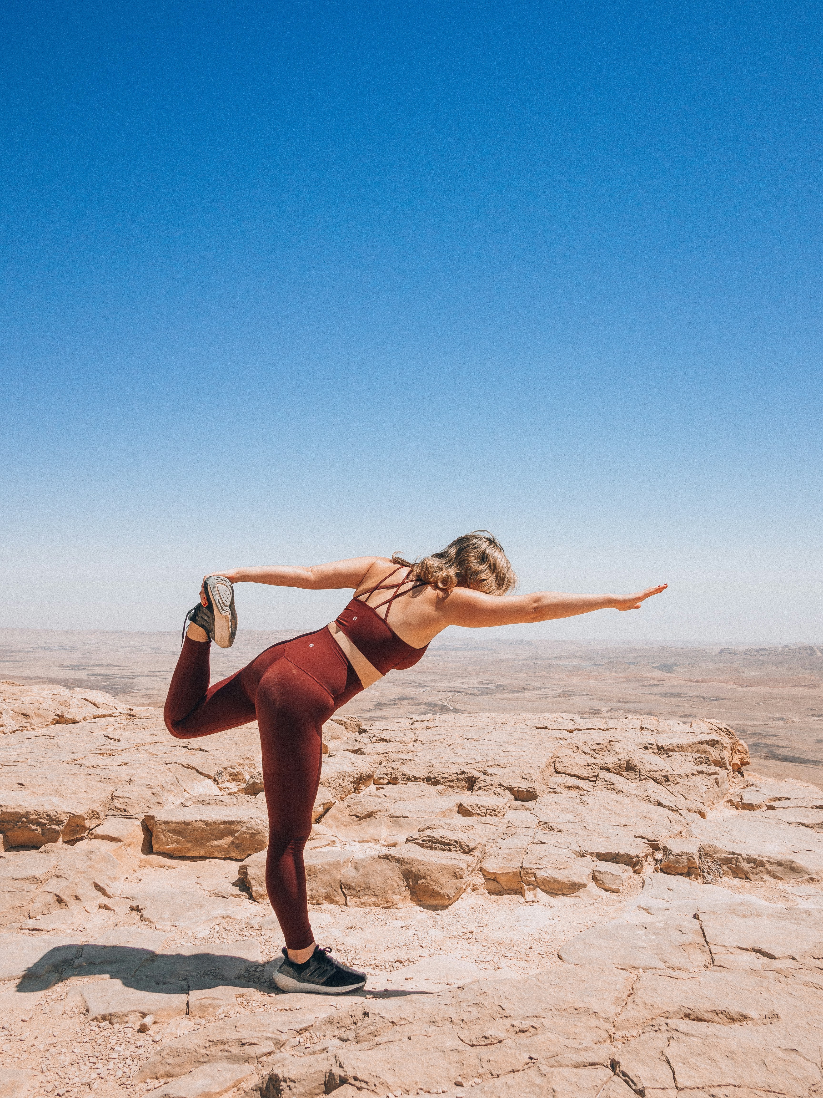 Pain Relief? CBD’s Got Your Back (Science Says So!)